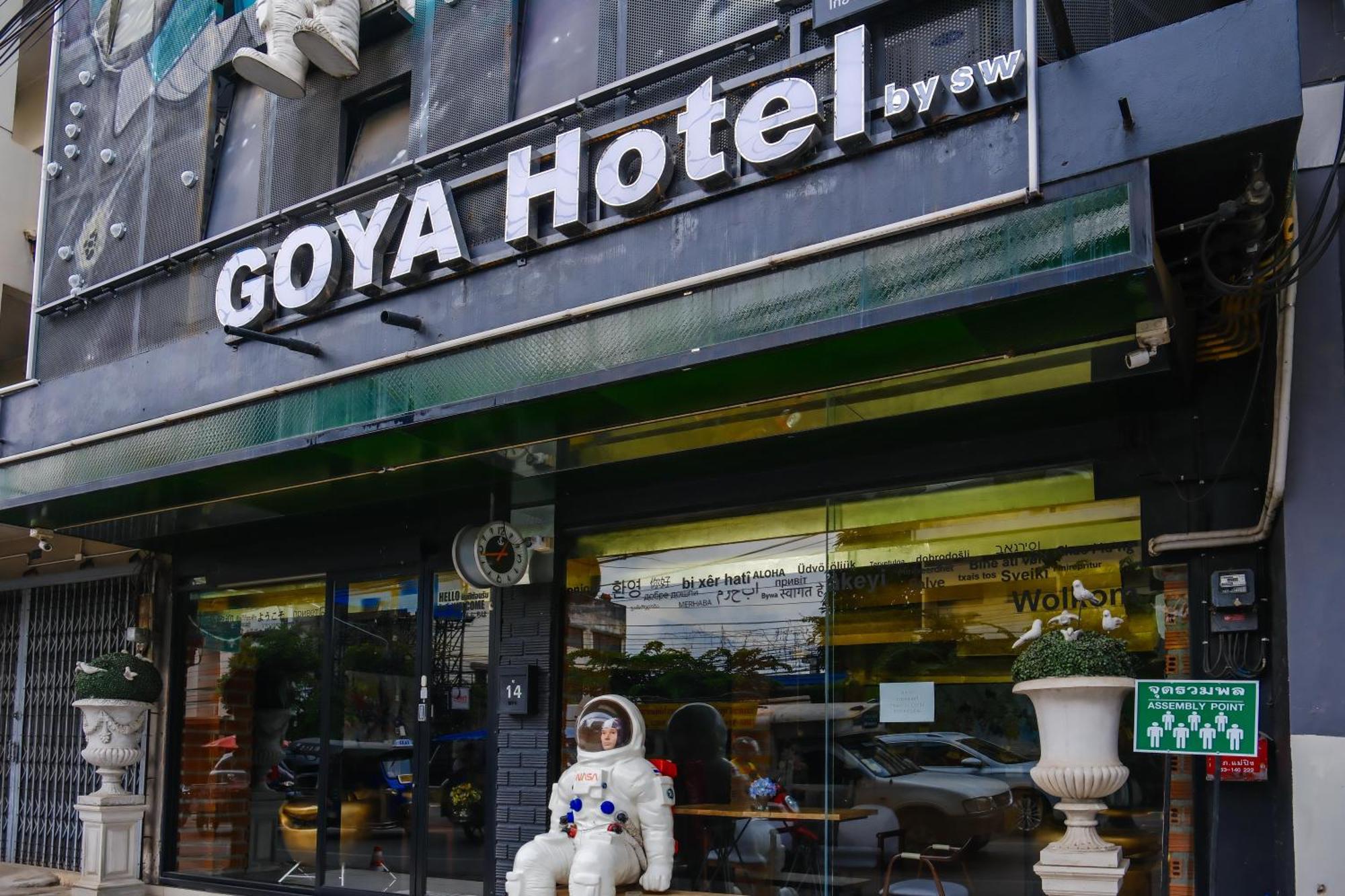 Goya Hotel Chiang Mai Exterior foto